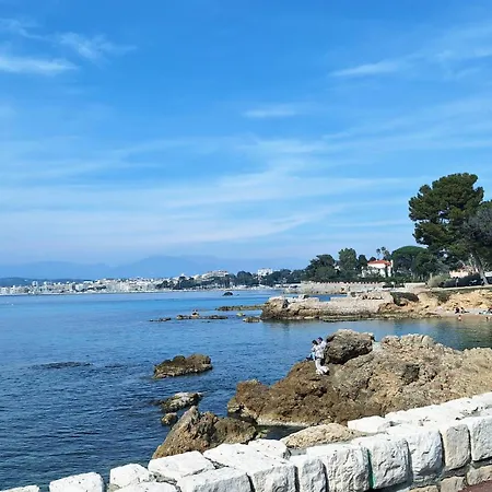 Appartement Lumineux Renove Avec Grande Terrasse Plein Sud & Piscine, Proche Plages *