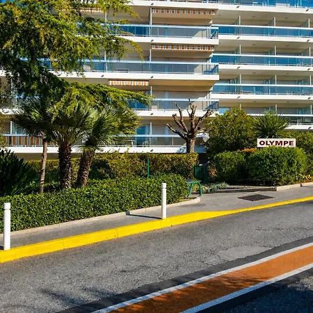 아파트 Climatise Avec Piscine, Proche Centre Et Plages D'antibes